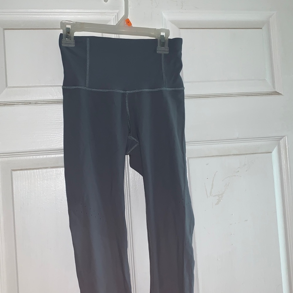Grey lululemon leggings size 4